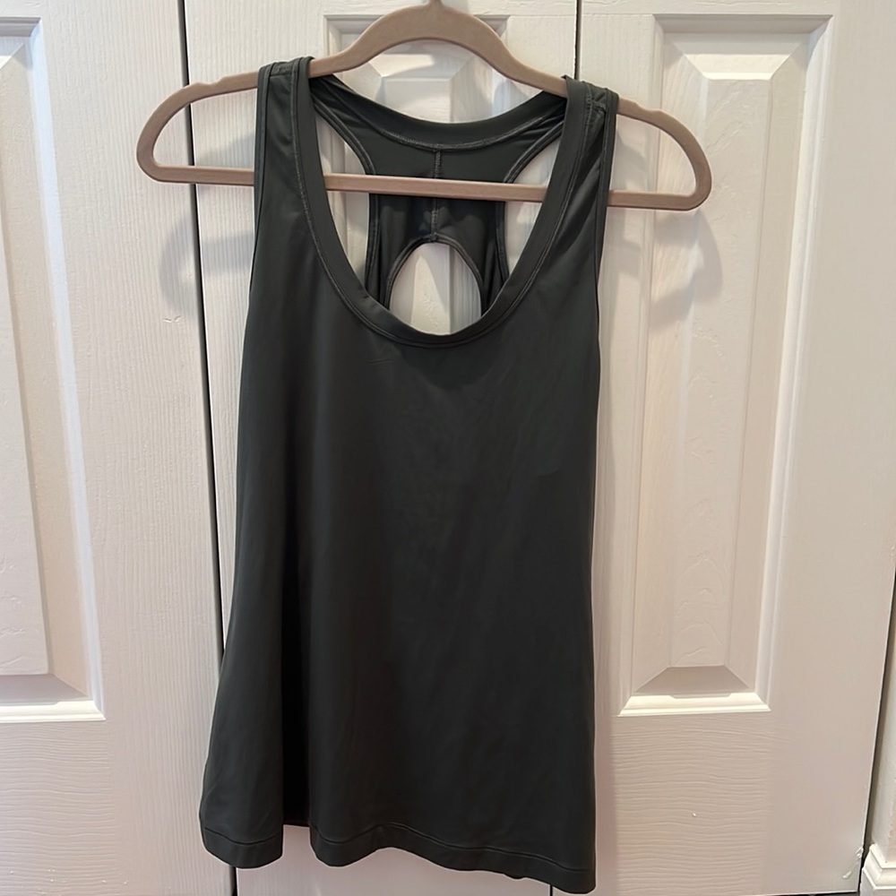 Athleta workout tank